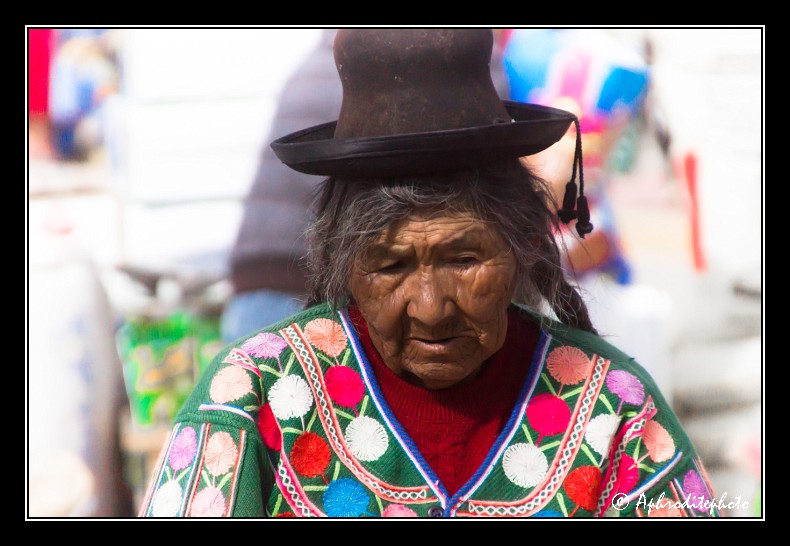 110 Peruvian portraits